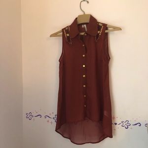 Auburn colored gold studded collared tank top
